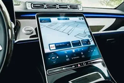 2024 Mercedes Benz S Class infotainment