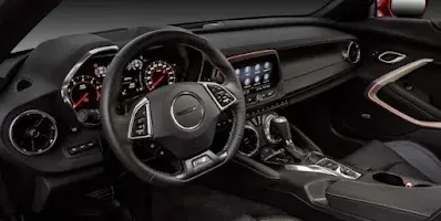 2024 Chevrolet Camaro interior
