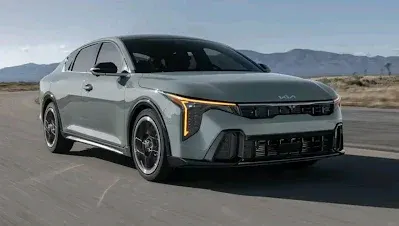 2025 KIA K4 compact Sedan