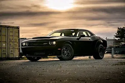 Image of 2023 dodge Challenger SRT Demon