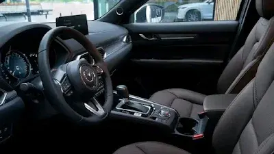Mazda  CX70 laxurios interior