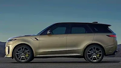 The 2024 Range Rover Sport SV